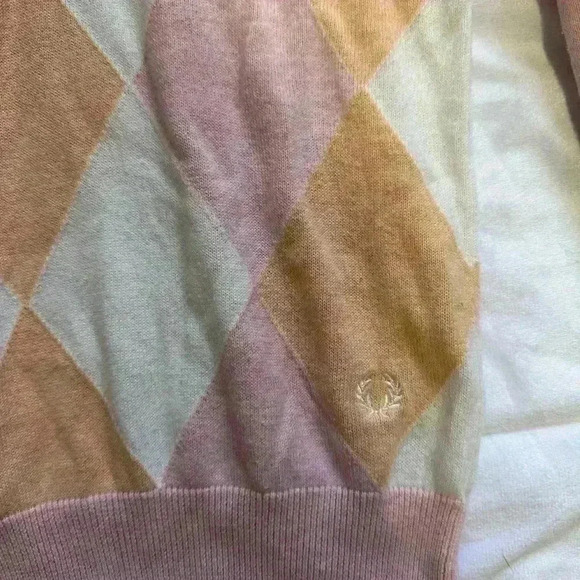 Fred Perry Sweater - Picture 5 of 5